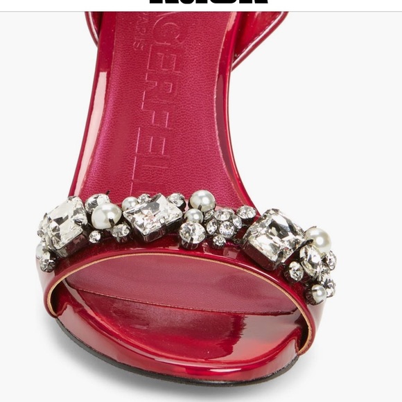 Karl lagerfeld Claude Embellished
Sandal NWT - Picture 8 of 15